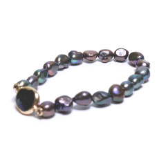 Black pearl with decoration elastic bracelet natural, 7 - 8 mm / 16 - 17 cm, symbol of femininity, brings admiration