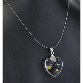 Crystal clear glass, Heart on a string