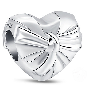 Sterling silver 925 Heart with dazzling bow, love bead on bracelet