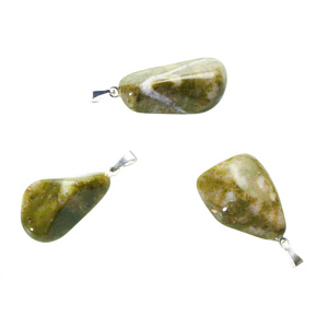 Epidot Troml pendant natural stone M, approx. 3,5 cm, heart healing stone