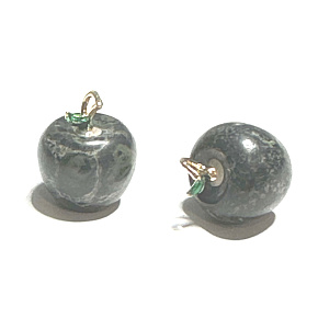 Serpentine Apple of Knowledge Pendant, natural stone 2,7 x 15 mm, healer's stone