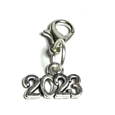 2023 pendant 14 x 10 mm