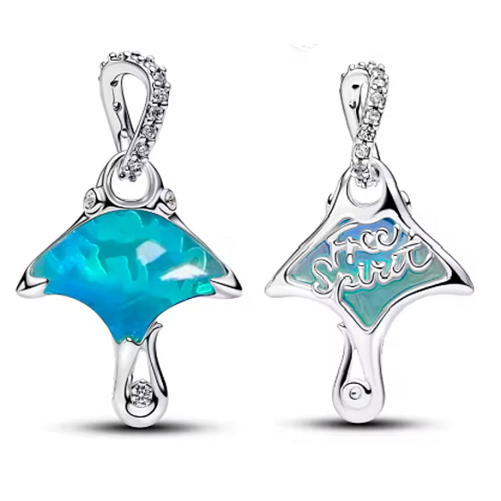 Manta Charm "Free Spirit" – a pendant of the free spirit, ocean, and harmony, for a bracelet, sea