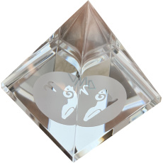 Glass Pyramid clear, Aries zodiac sign Glass Pyramid clear, Aries zodiac sign