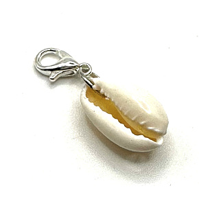 Kauri shell pendant natural 21 x 15 mm luck - fertility, 1 piece