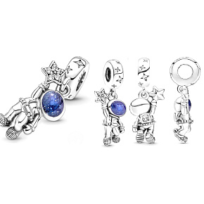 Charm Sterling silver 925 Astronaut in the galaxy, pendant bracelet interests Charm Sterling silver 925 Astronaut in the galaxy, pendant bracelet interests