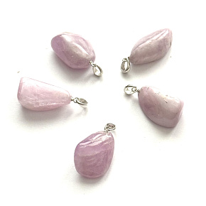 Kunzite Tumbled Pendant Natural Stone approx. 2.6 cm, emotions, love, energy, creativity