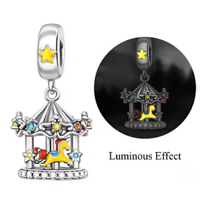 Charm Kouzelný kolotoč se světelným efektem, přívěsek na náramek symbol