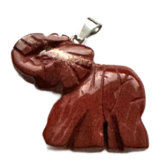 Jaspis červený Slon přívěsek přírodní kámen, ručně broušená figurka 32 x 45 mm, kámen úplné péče
