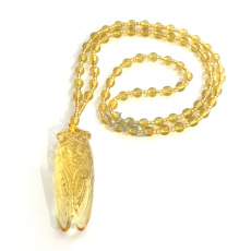 Citrín cikáda přívěsek přírodní kámen, ručně vyřezávaný 53 x 18 x 13 mm, kámen hojnosti, úspěchu