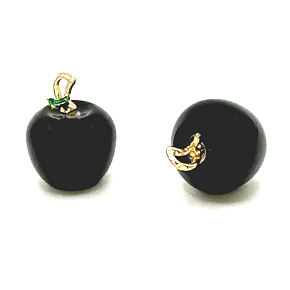 Onyx Apple of Knowledge pendant, natural stone 2.7 x 15 mm, hand-carved stone of life force