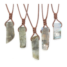 Labradorite pendant adjustable size, stone approx. 3,5 - 5 cm, rope adjustable size approx. 60 - 70 cm, stone transformation