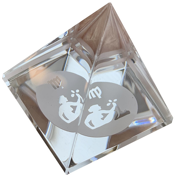 Glass Pyramid clear, Virgo zodiac sign