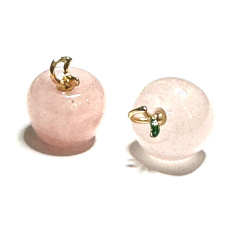 Rose apple pendant, natural stone 2,7 x 15 mm, stone of love