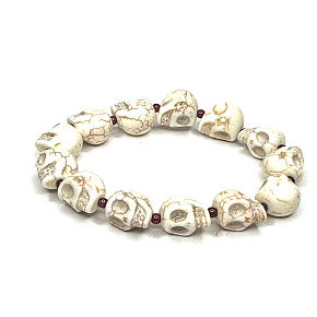 Magnesite / Howlite white Skull hand carved bracelet elastic natural stone 10 mm / 16 - 17 cm, cleansing stone Magnesite / Howlite white Skull hand carved bracelet elastic natural stone 10 mm / 16 - 17 cm, cleansing stone