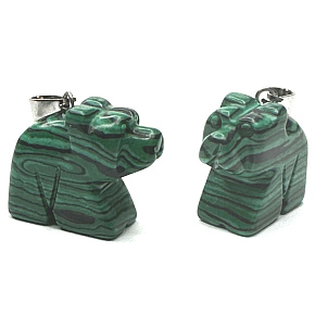 Malachite Bear pendant natural stone, hand cut figurine 1,8 x 2,5 x 8 mm, wishing stone